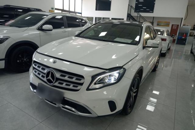 Used Mercedes-Benz GLA 2017 GLA 200 Fashion Model