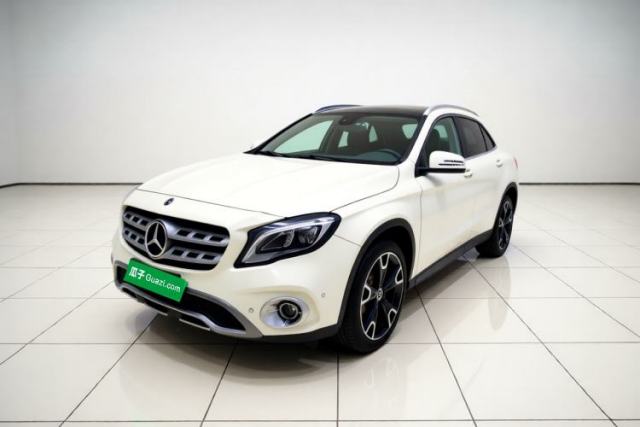 Used Mercedes-Benz GLA 2017 GLA 220 4MATIC Fashion Model