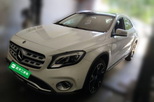 Used Mercedes-Benz GLA 2017 GLA 220 4MATIC Fashion Model
