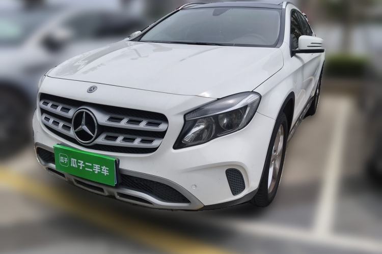 Used Mercedes-Benz GLA 2017 GLA 200 Sport Edition Guazi used car, China used car export, Used car for sale, Used  cars, Cheapest cars for sale
