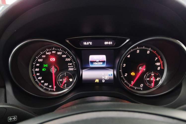 Used Mercedes-Benz GLA 2017 GLA 200 Sport Edition Instrument Cluster