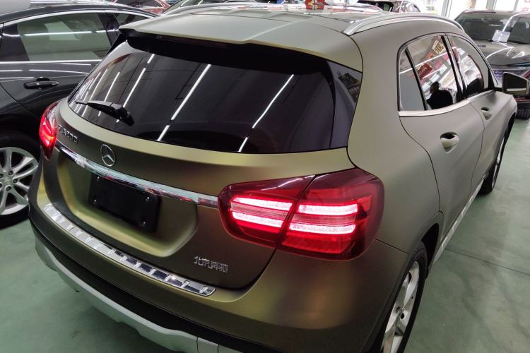 Used Mercedes-Benz GLA 2017 GLA 200 Sport Edition Rear Right 45 Deg