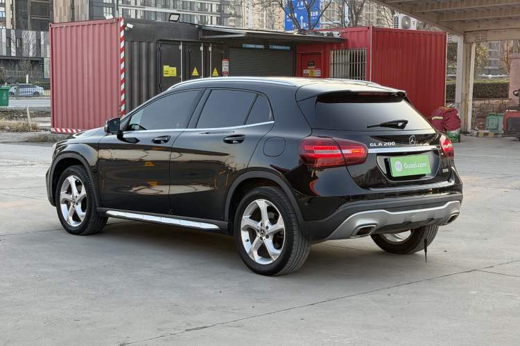 Used Mercedes-Benz GLA 2018 GLA 200 Sport Edition Exterior 2
