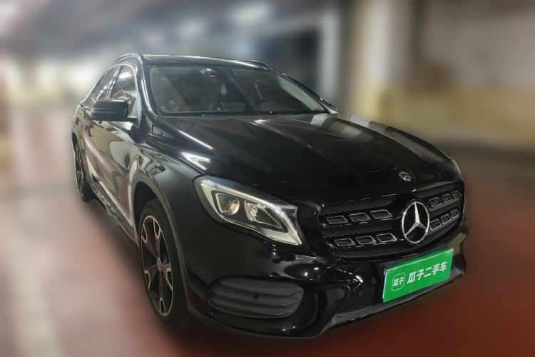 Used Mercedes-Benz GLA 2018 GLA 220 4MATIC Sport Edition Front Right 45 Deg