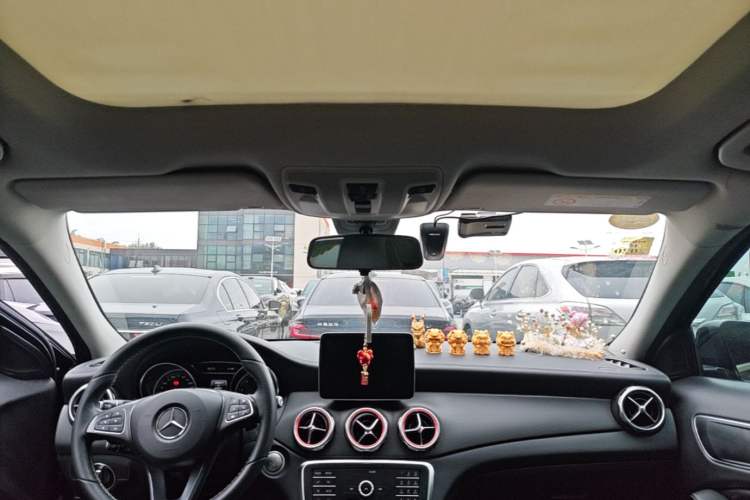 Used Mercedes-Benz GLA 2018 GLA 200 Fashion Model Headliner