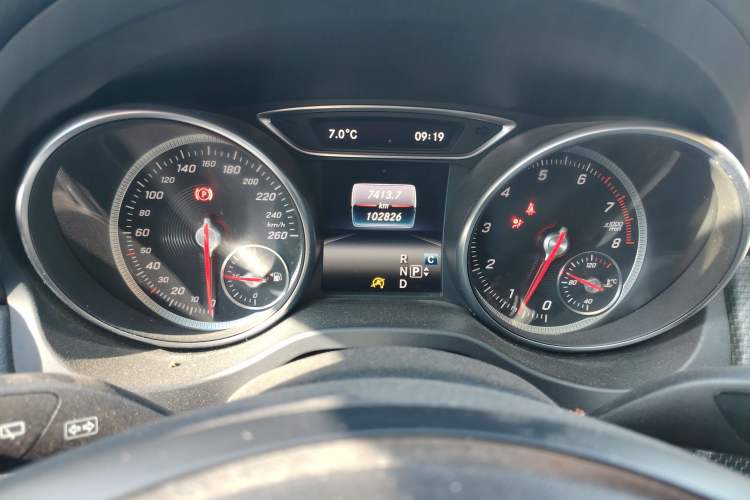 Used Mercedes-Benz GLA 2018 GLA 200 Sport Edition Instrument Cluster