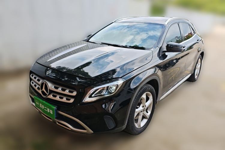 Used Mercedes-Benz GLA 2018 GLA 200 Fashion Model Guazi used car, China used car export, Used car for sale, Used cars, Cheapest cars for sale