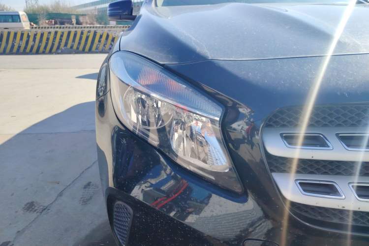 Used Mercedes-Benz GLA 2018 GLA 200 Sport Edition Right Front Headlight