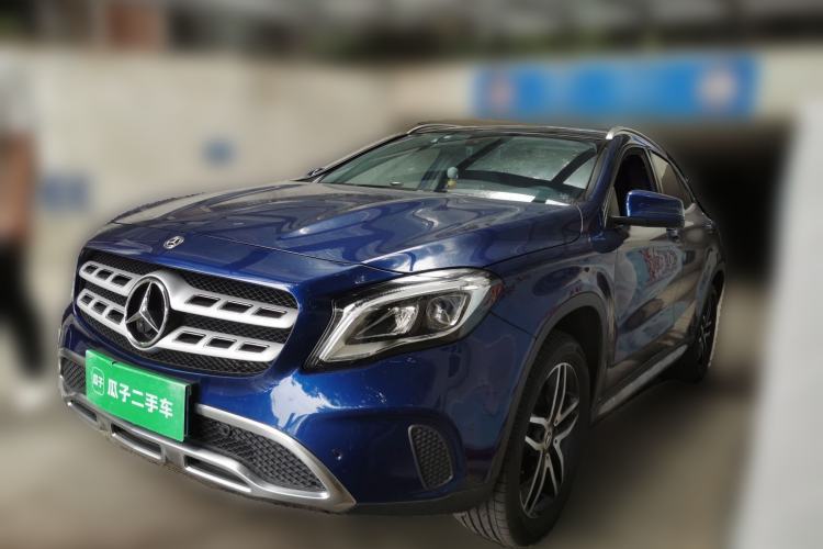 Used Mercedes-Benz GLA 2018 GLA 200 Fashion Model Guazi used car, China used car export, Used car for sale, Used cars, Cheapest cars for sale