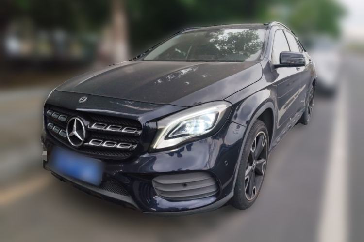 Used Mercedes-Benz GLA 2018 GLA 220 4MATIC Sport Edition Guazi used car, China used car export, Used car for sale, Used cars, Cheapest cars for sale