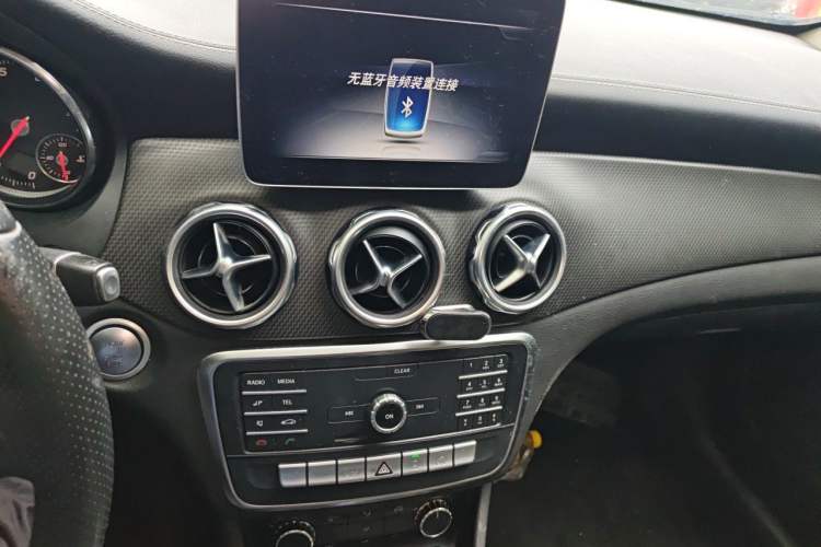 Used Mercedes-Benz GLA 2018 GLA 200 Fashion Model Audio And AC Panel