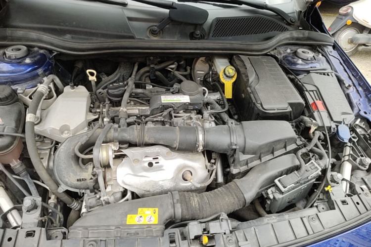 Used Mercedes-Benz GLA 2018 GLA 200 Fashion Model Engine Bay