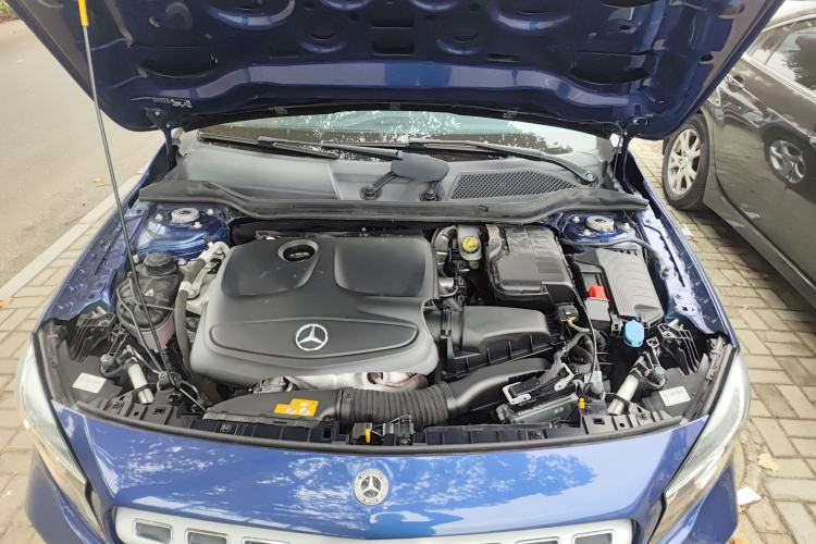 Used Mercedes-Benz GLA 2018 GLA 200 Sport Edition Engine Bay
