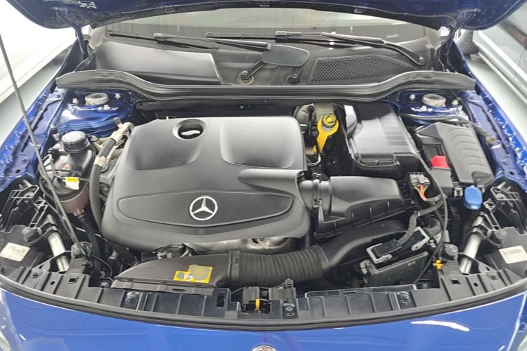 Used Mercedes-Benz GLA 2018 GLA 200 Sport Edition Engine Bay