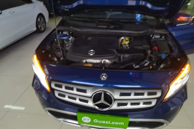 Used Mercedes-Benz GLA 2018 GLA 200 Fashion Model Engine Bay