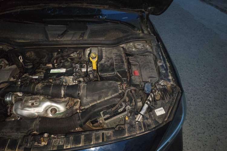 Used Mercedes-Benz GLA 2018 GLA 200 Sport Edition Engine Bay Left
