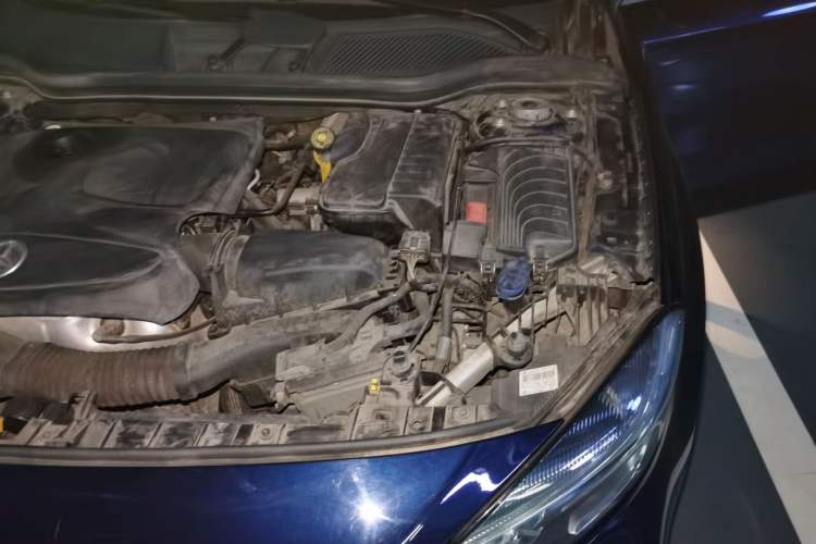 Used Mercedes-Benz GLA 2018 GLA 200 Sport Edition Engine Bay Left