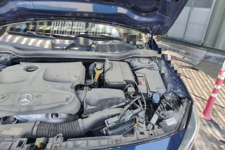 Used Mercedes-Benz GLA 2018 GLA 200 Sport Edition Engine Bay Left