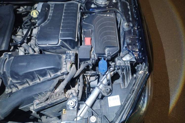 Used Mercedes-Benz GLA 2018 GLA 200 Sport Edition Engine Bay Left
