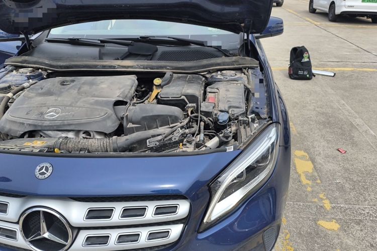 Used Mercedes-Benz GLA 2018 GLA 200 Fashion Model Engine Bay Left