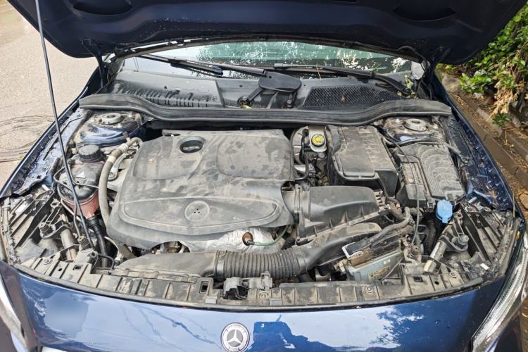 Used Mercedes-Benz GLA 2018 GLA 200 Fashion Model Engine Bay