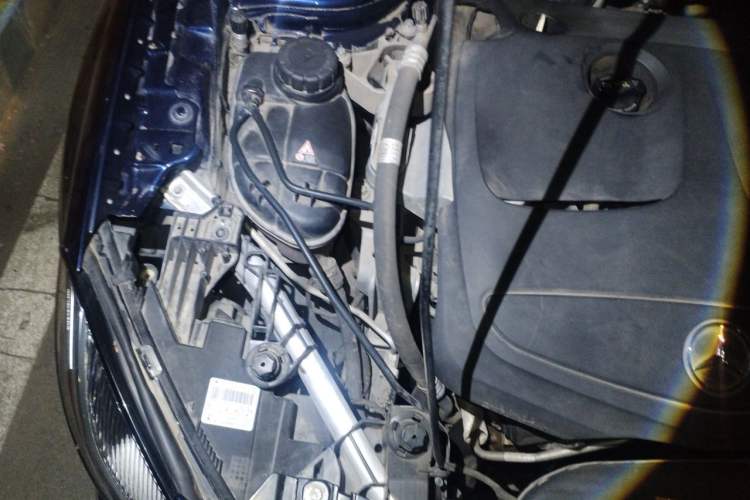 Used Mercedes-Benz GLA 2018 GLA 200 Sport Edition Engine Bay Right