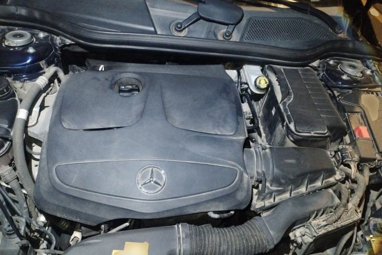 Used Mercedes-Benz GLA 2018 GLA 200 Sport Edition Engine Bay
