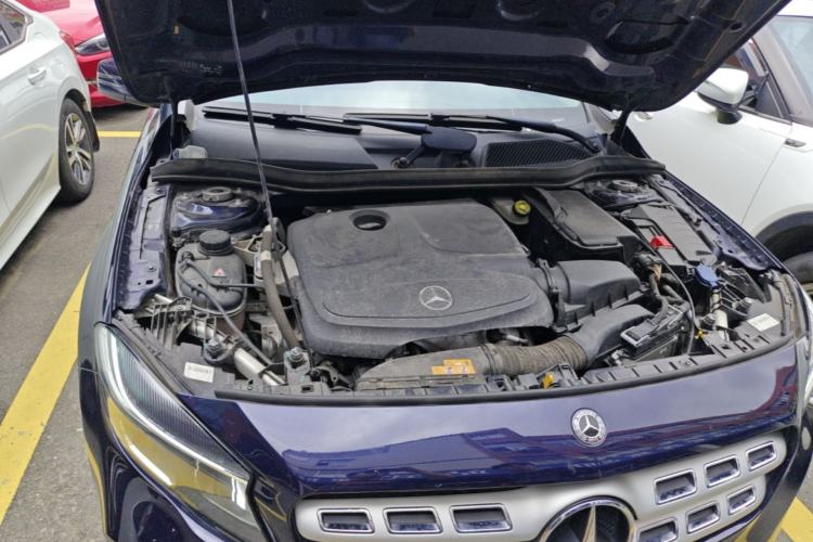 Used Mercedes-Benz GLA 2018 GLA 200 Sport Edition Engine Bay
