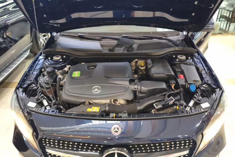 Used Mercedes-Benz GLA 2018 GLA 200 Sport Edition Engine Bay