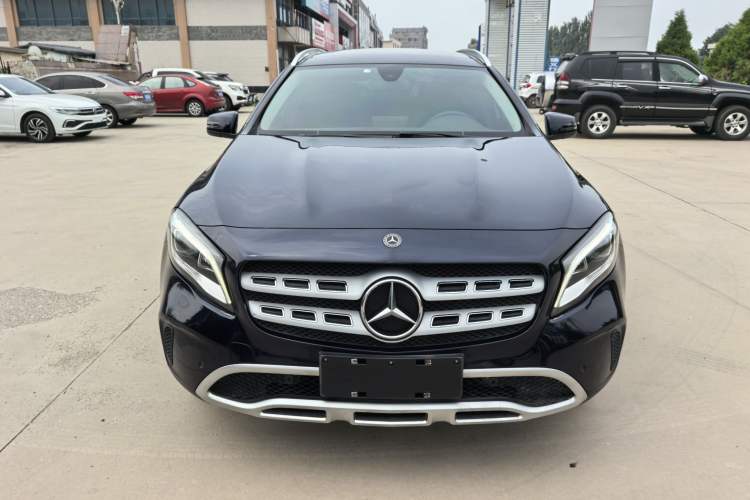 Used Mercedes-Benz GLA 2018 GLA 200 Fashion Model Exterior 1