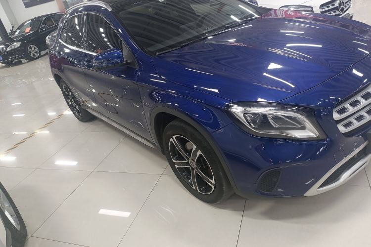 Used Mercedes-Benz GLA 2018 GLA 200 Fashion Model Exterior 2