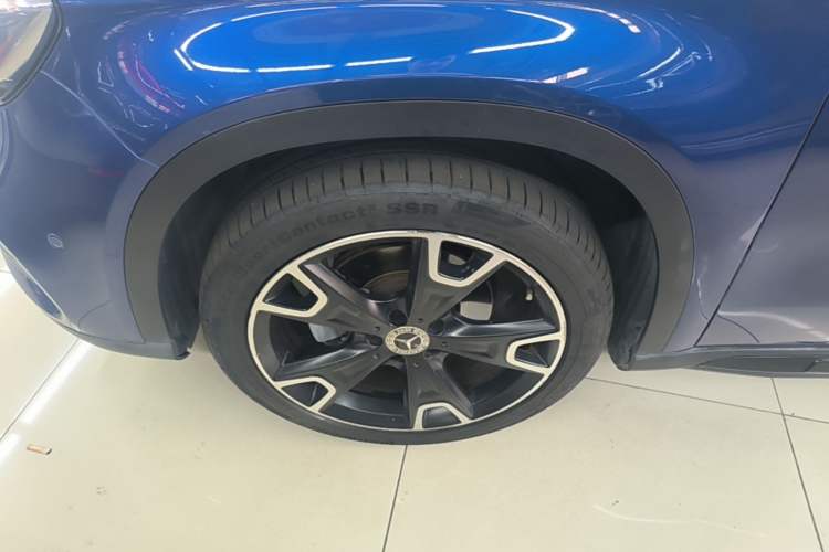 Used Mercedes-Benz GLA 2018 GLA 220 4MATIC Sport Edition Exterior 4