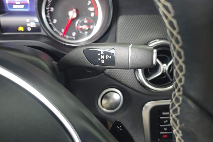 Used Mercedes-Benz GLA 2018 GLA 200 Sport Edition Gear Lever