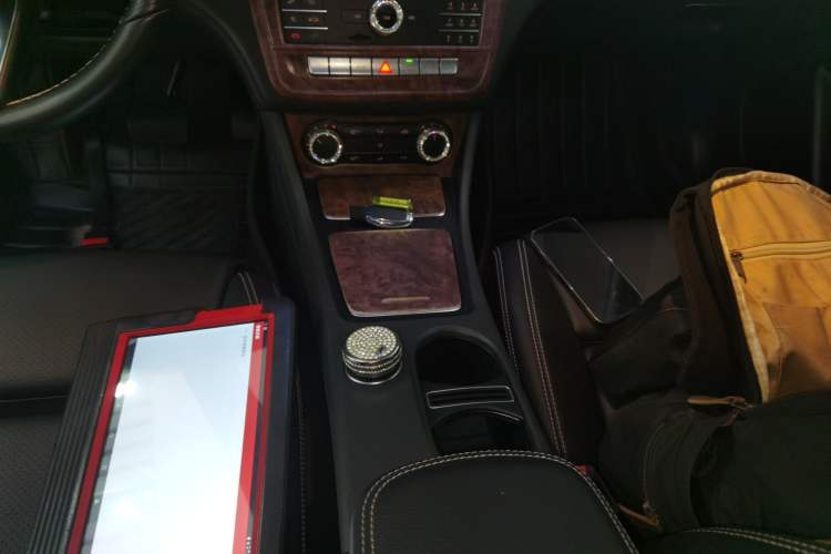 Used Mercedes-Benz GLA 2018 GLA 200 Fashion Model Gear Lever