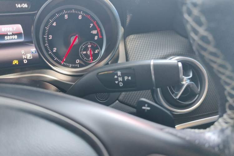 Used Mercedes-Benz GLA 2018 GLA 200 Sport Edition Gear Lever