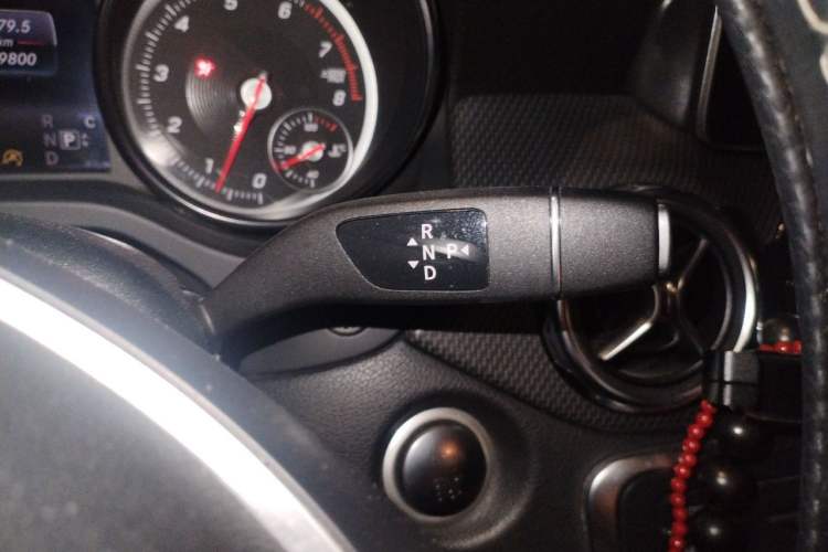 Used Mercedes-Benz GLA 2018 GLA 200 Sport Edition Gear Lever