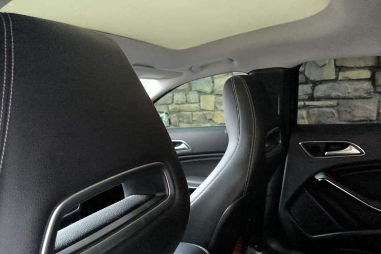 Used Mercedes-Benz GLA 2018 GLA 220 4MATIC Sport Edition Headliner