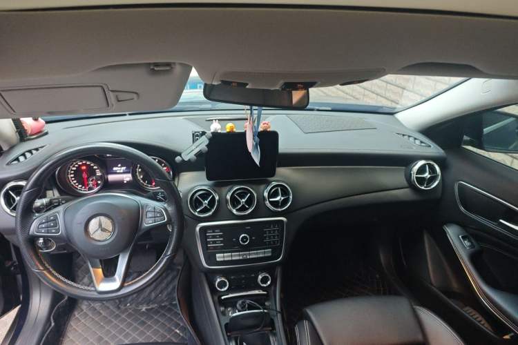Used Mercedes-Benz GLA 2018 GLA 200 Fashion Model Headliner