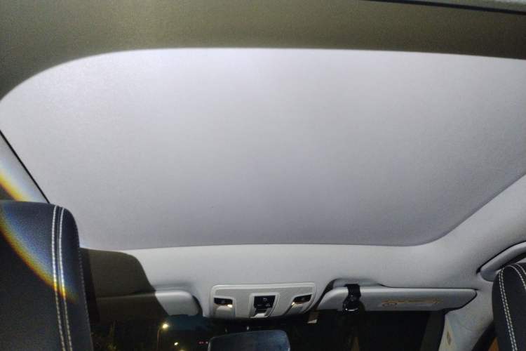 Used Mercedes-Benz GLA 2018 GLA 200 Sport Edition Headliner
