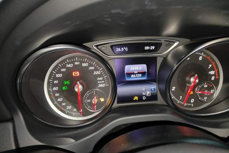 Used Mercedes-Benz GLA 2018 GLA 200 Sport Edition Instrument Cluster