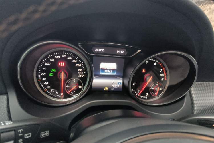 Used Mercedes-Benz GLA 2018 GLA 220 4MATIC Sport Edition Instrument Cluster