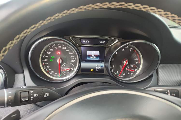 Used Mercedes-Benz GLA 2018 GLA 200 Sport Edition Instrument Cluster