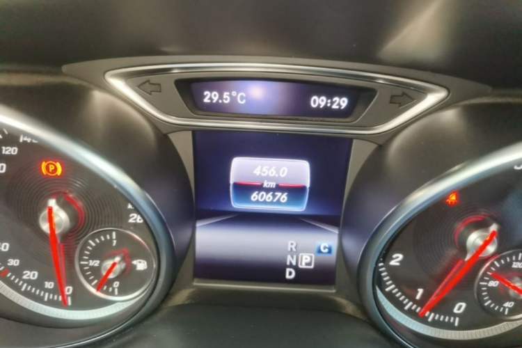 Used Mercedes-Benz GLA 2018 GLA 200 Sport Edition Instrument Cluster