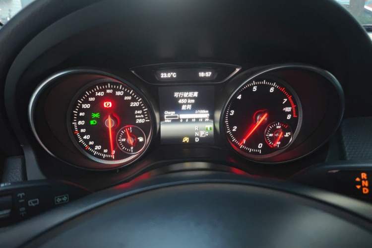 Used Mercedes-Benz GLA 2018 GLA 200 Sport Edition Instrument Cluster