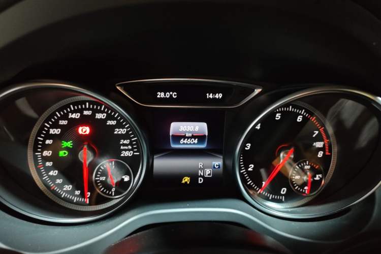 Used Mercedes-Benz GLA 2018 GLA 200 Fashion Model Instrument Cluster