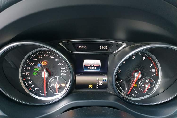 Used Mercedes-Benz GLA 2018 GLA 220 4MATIC Sport Edition Instrument Cluster