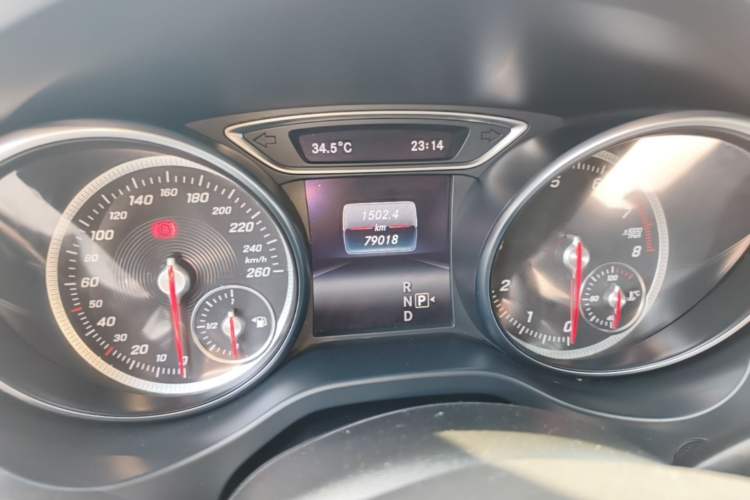 Used Mercedes-Benz GLA 2018 GLA 200 Sport Edition Instrument Cluster