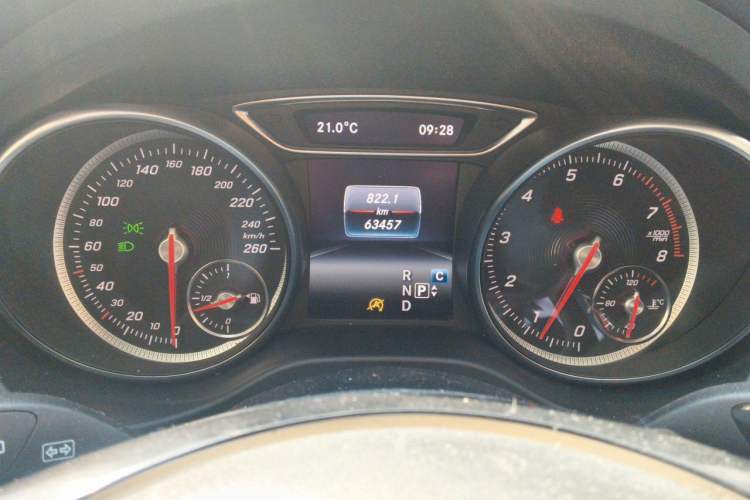 Used Mercedes-Benz GLA 2018 GLA 200 Sport Edition Instrument Cluster