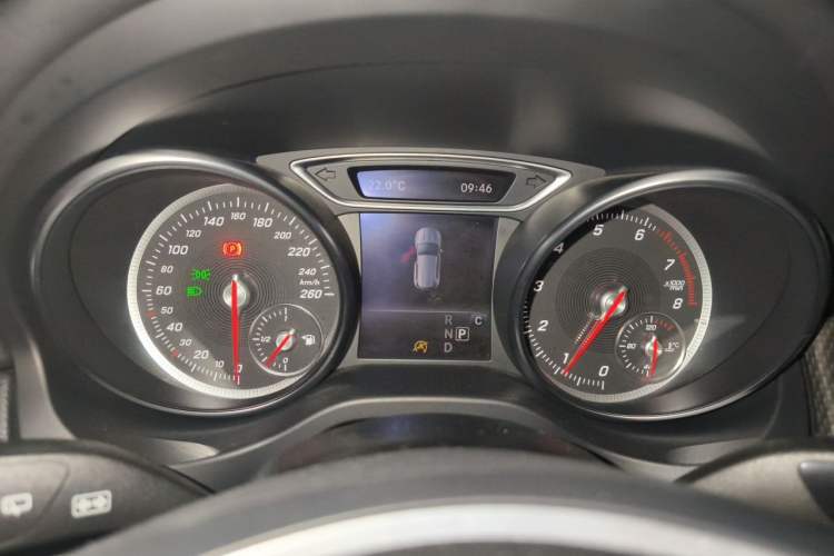 Used Mercedes-Benz GLA 2018 GLA 200 Sport Edition Instrument Cluster