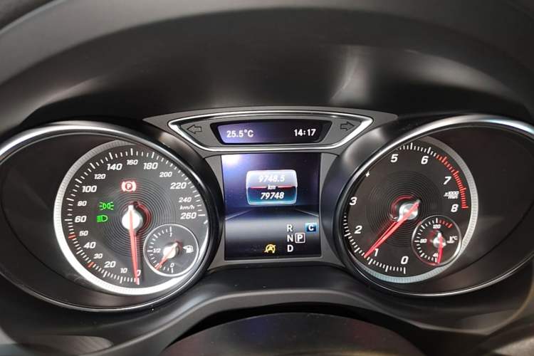 Used Mercedes-Benz GLA 2018 GLA 200 Fashion Model Instrument Cluster